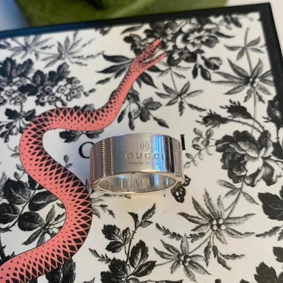 Gucci Silver Ring - Picture 2 of 8